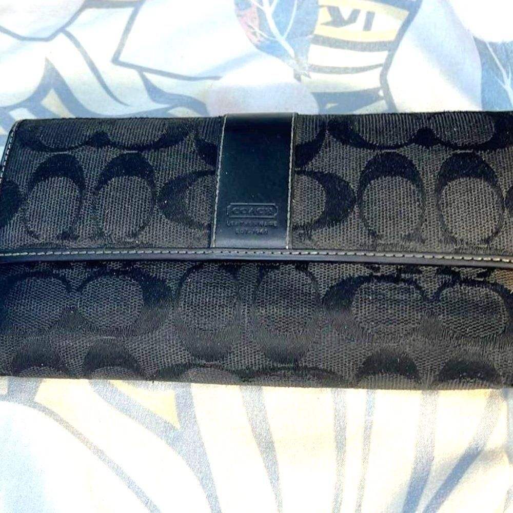 Coach Trifold Signature Canvas Checkbook Wallet - GUC